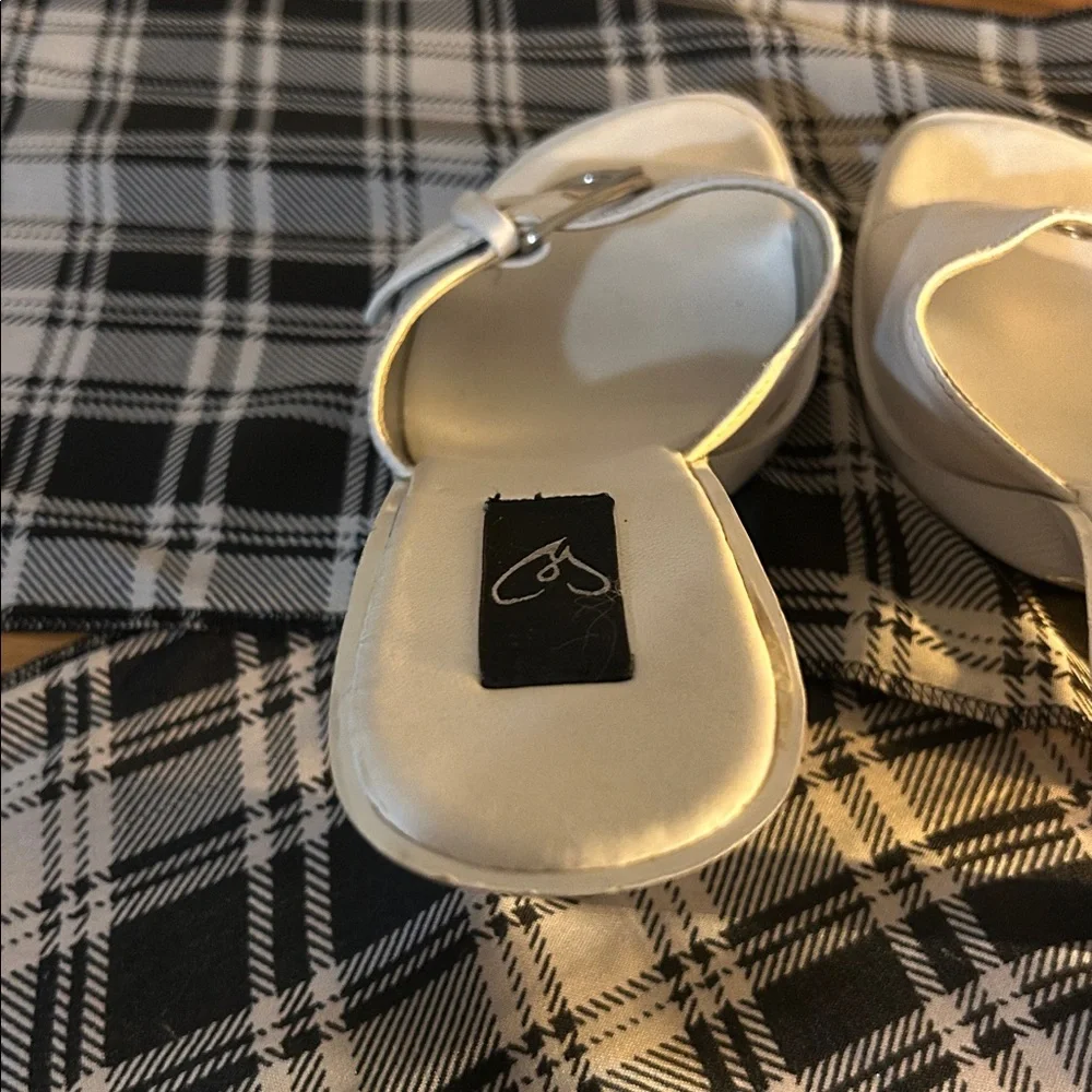 Windsor Stiletto buckle Mules - Picture 9 of 12